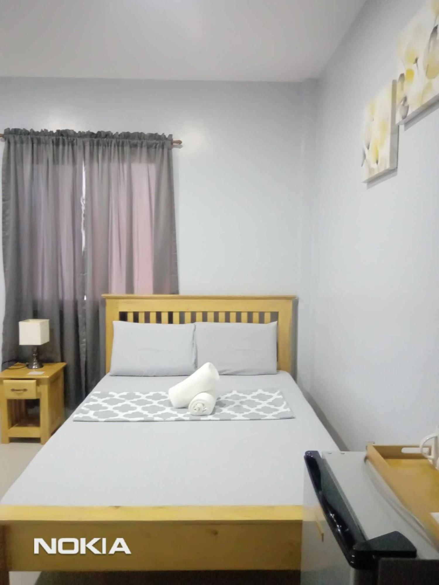 Hostel Grae's Apartelle