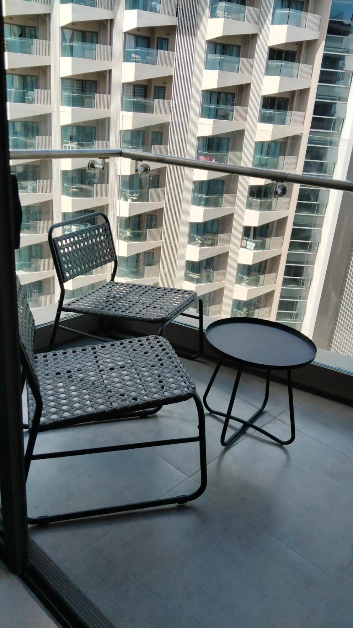 Deluxe Ocean View In Tambuli Seaside & Only 1 Residential Pool Is Free To Use Apartment