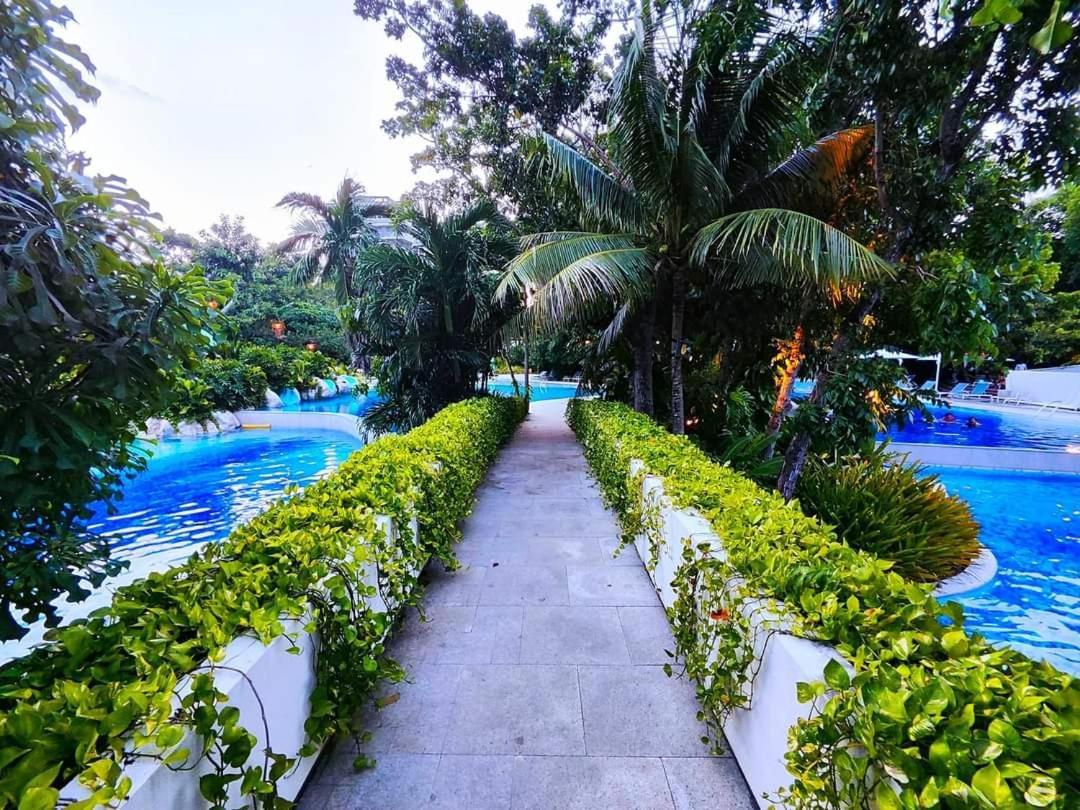 Apartment Deluxe Ocean View In Tambuli Seaside & Only 1 Residential Pool Is Free To Use *