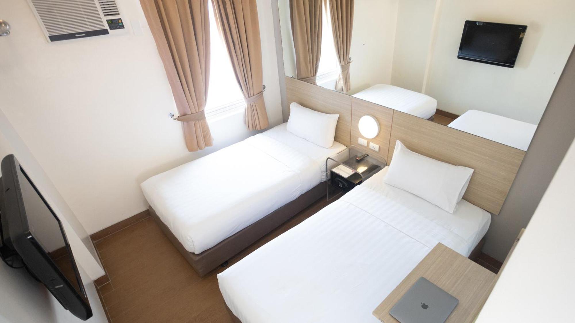 Red Planet Hotel Cebu
