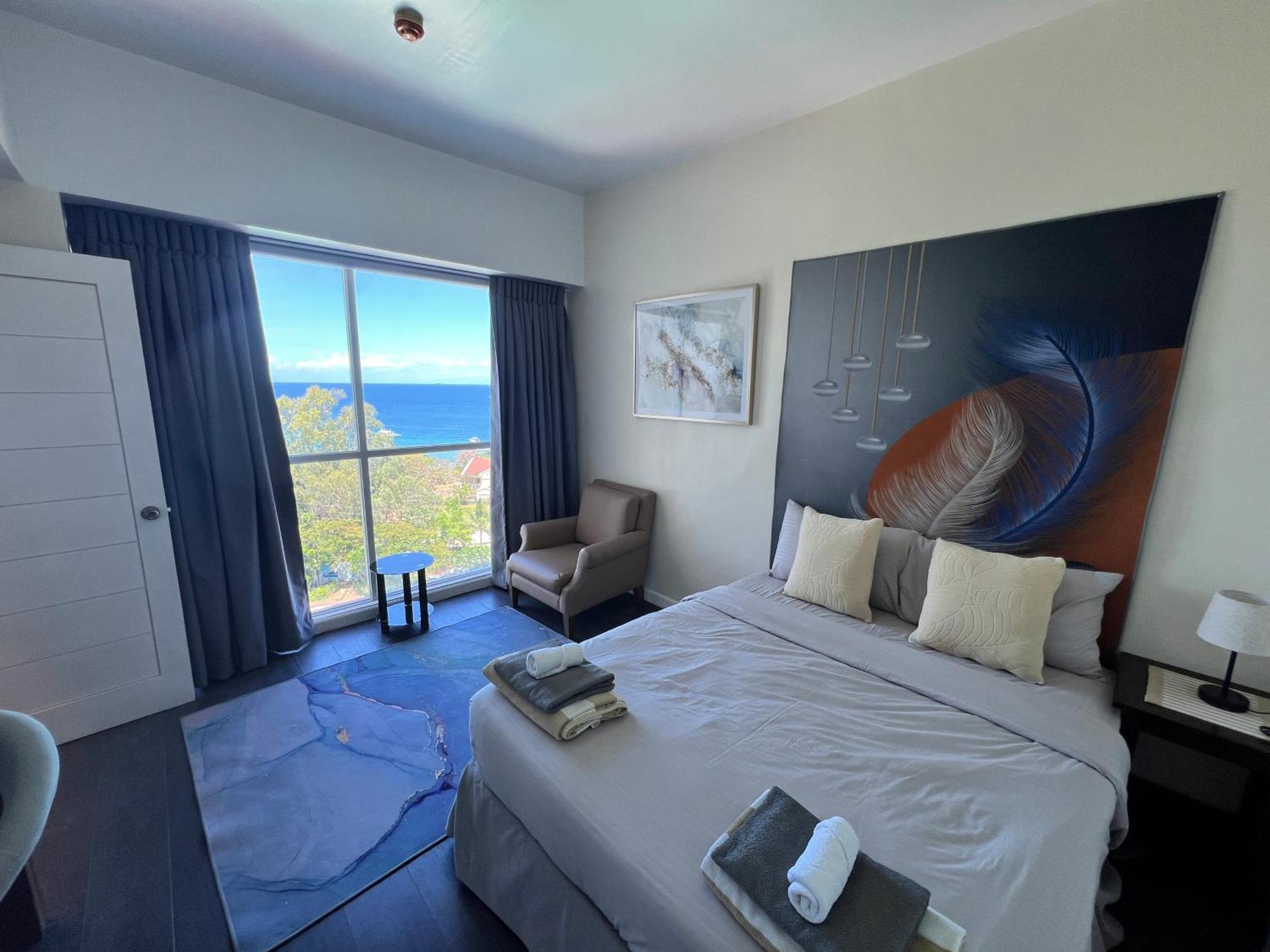 Apartment La Mirada Residences Sea-view Lapu-Lapu City