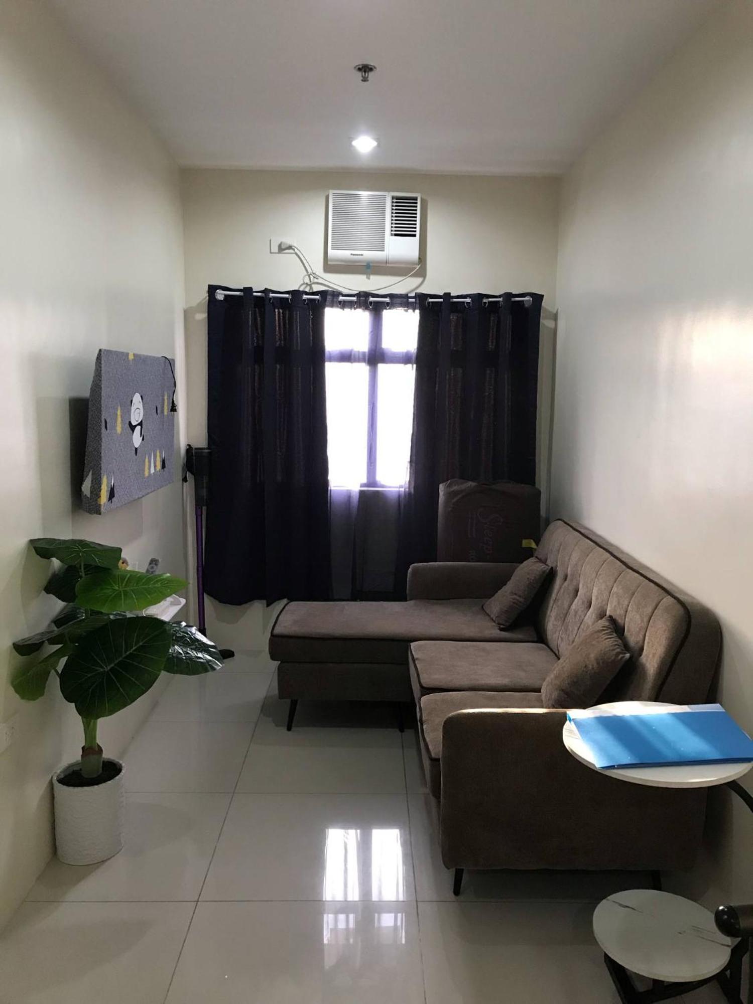 Apartment 1-br Unit In For Rent - The Midpoint Residences *