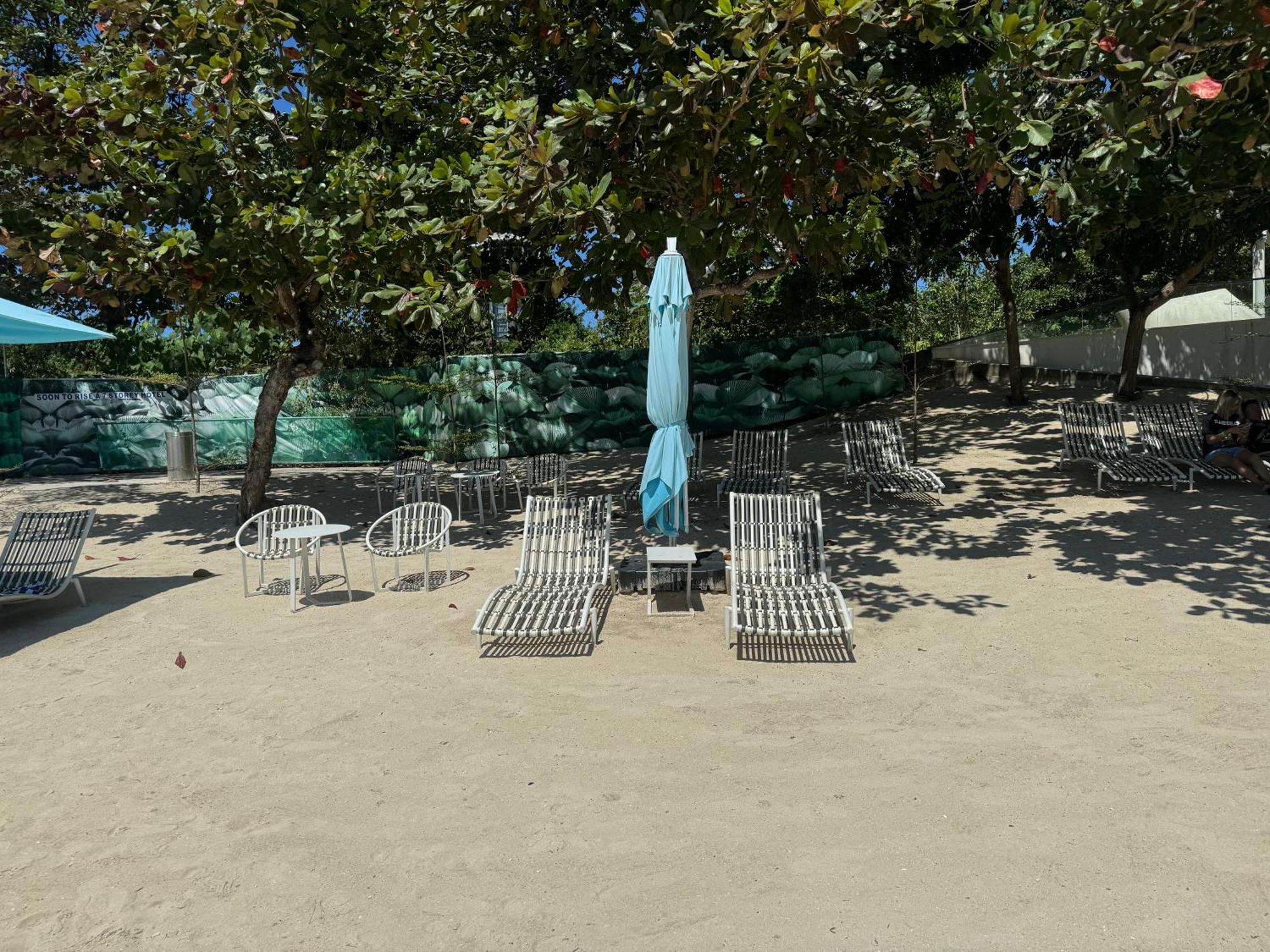 Private At Tambuli Sae Side Living By The