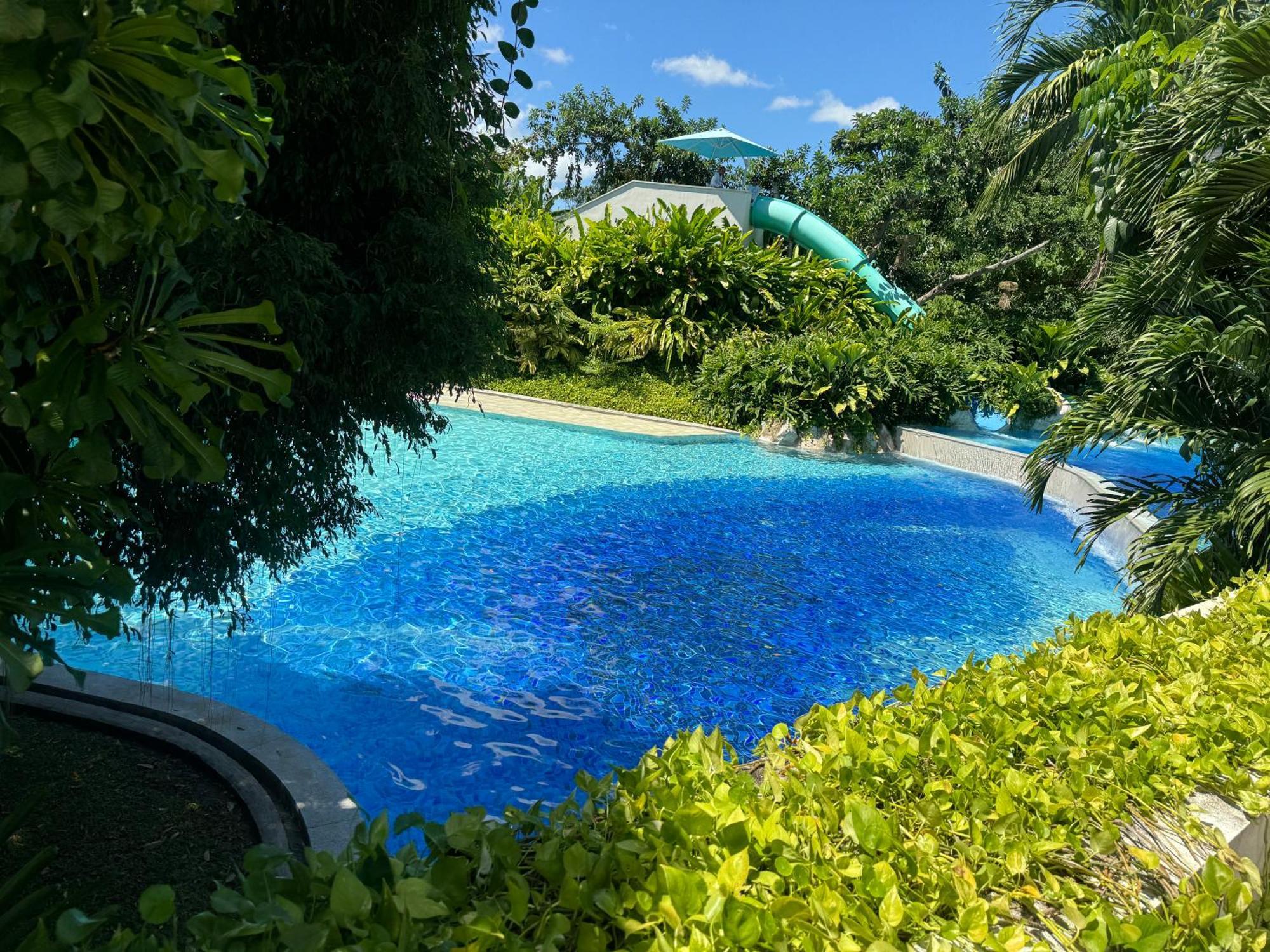 Private At Tambuli Sae Side Living By The *