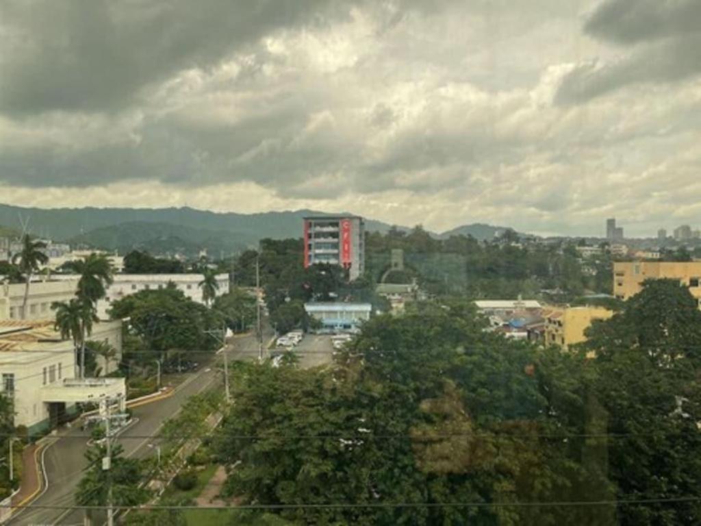 Capitol And 2* Cebu