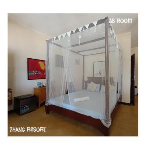 Zhang And Dive Center Opc Hotel 3*
