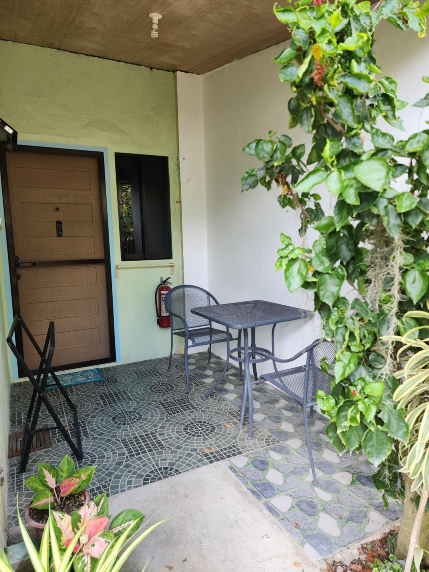 Mj's Residences Garden
