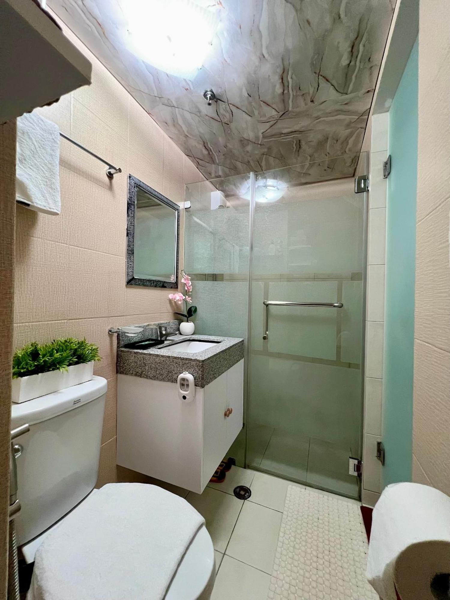 Apartment Sweet Staycation 1 Bedroom Cebu