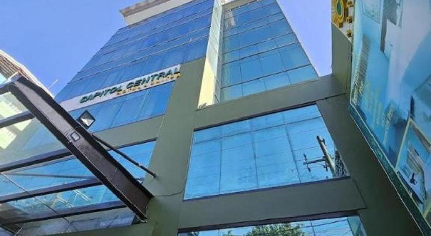 Capitol And 2* Cebu