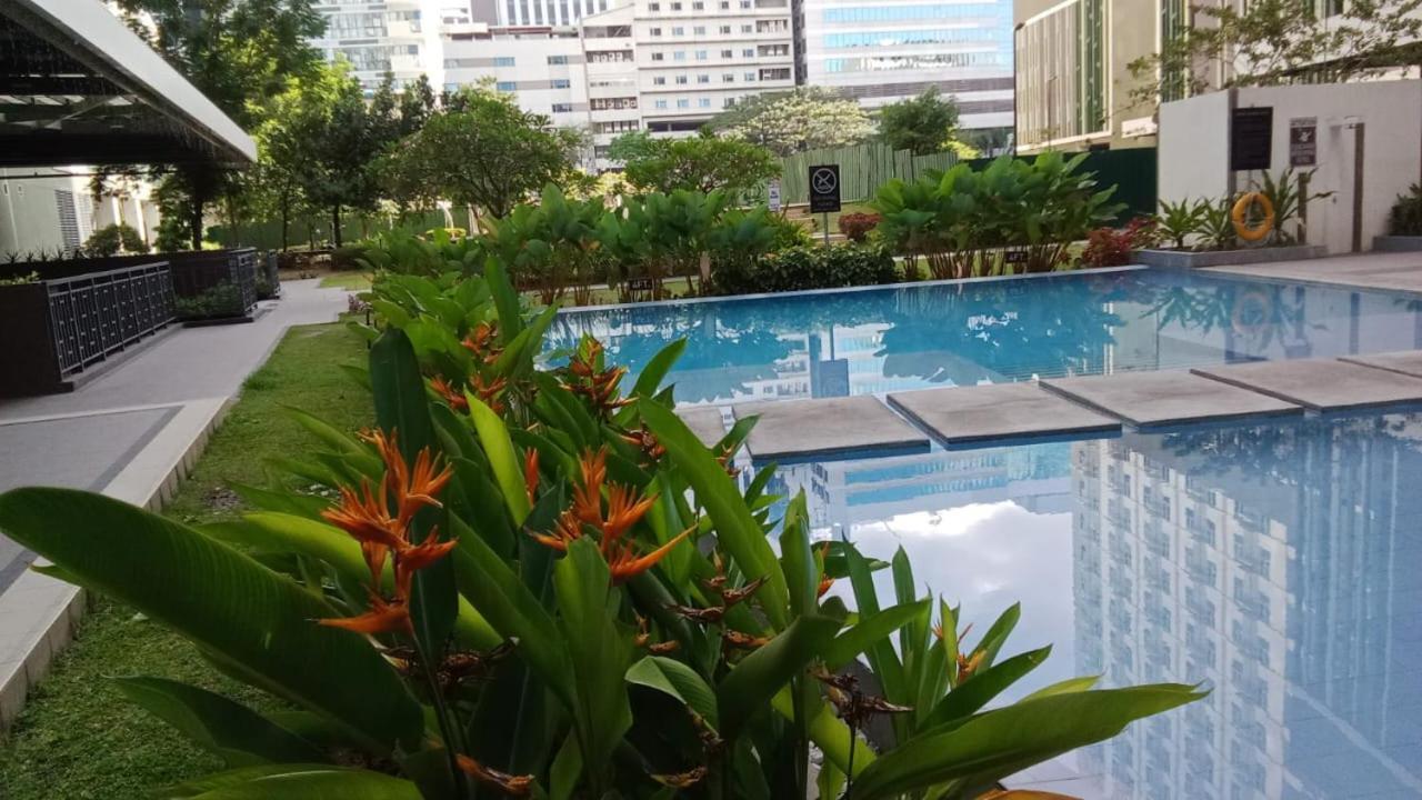 Kler Garden With View Tabok