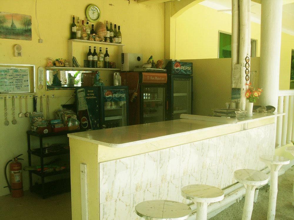 Hotel White Santa Fe (Cebu)