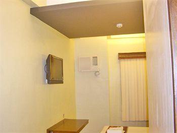 Hotel Express Mabolo 3*