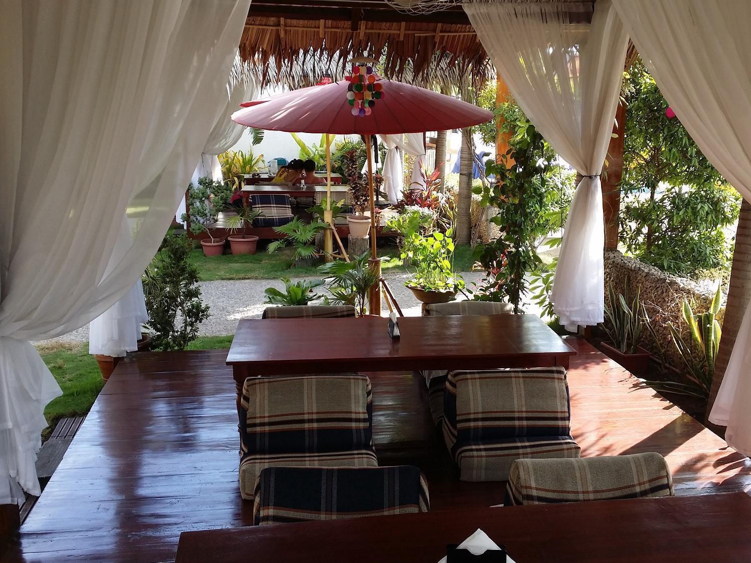 Resort Coucou Bar And Restaurant Santa Fe (Cebu)