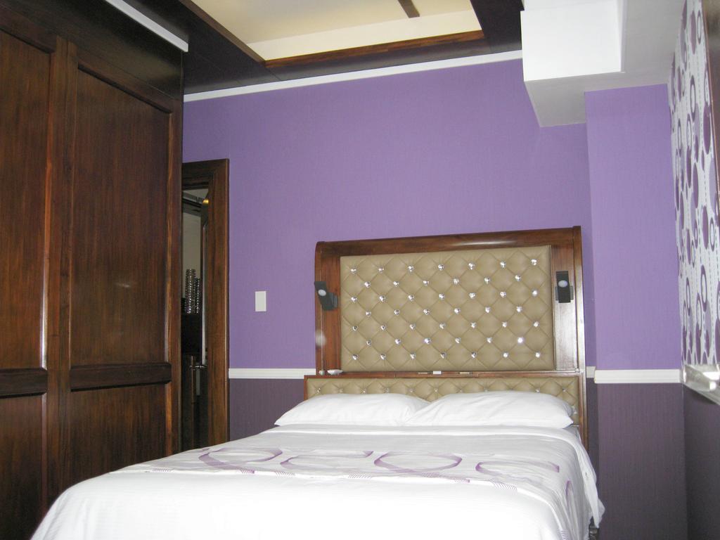 Avalon Apartment