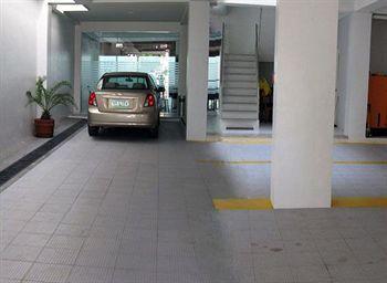 Cinfandel 3* Mandaue City