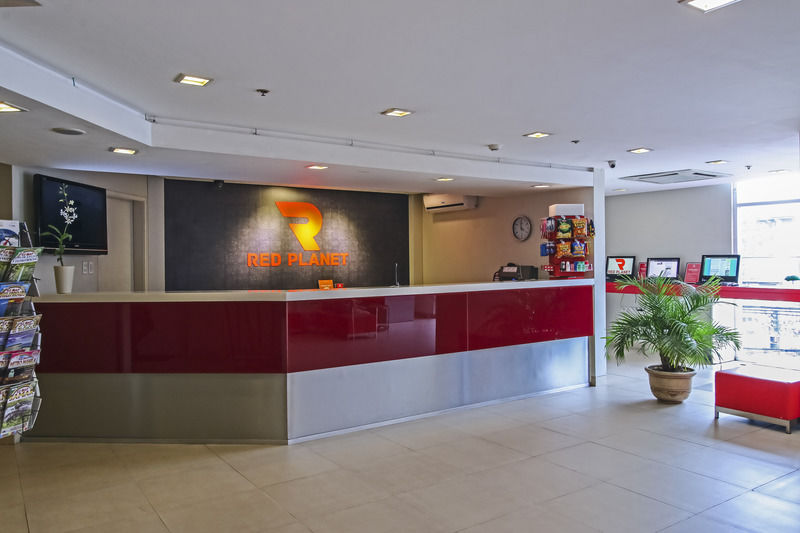 Red Planet Hotel 3*