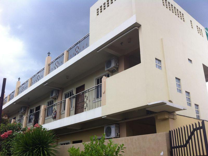 Apartment Spurlock Residences