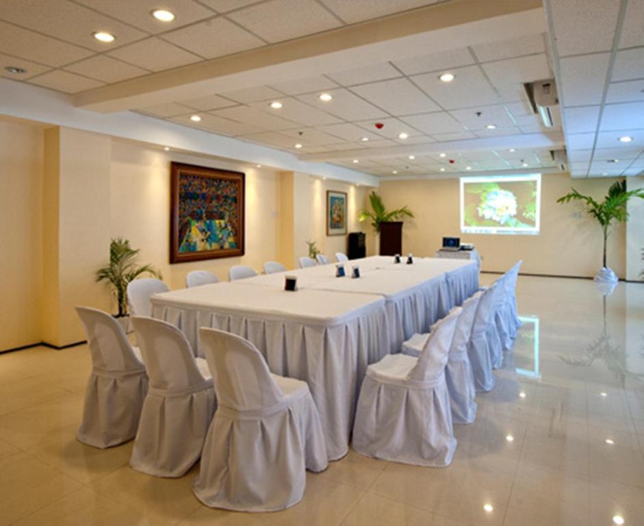 M Citi Hotel Cebu