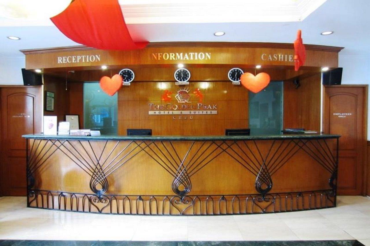 Hotel Golden Peak & Powered By Cocotel