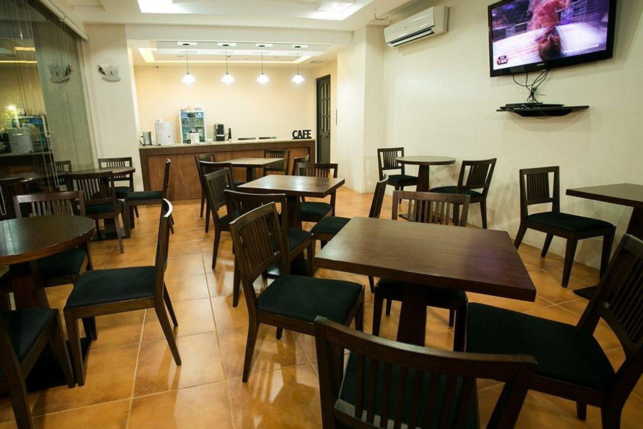 Hotel Main & 2*