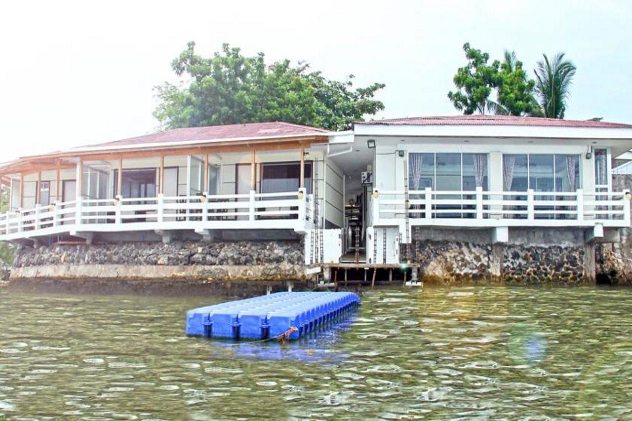 Resort Bluefins 3*