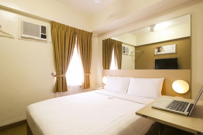 Hotel Red Planet