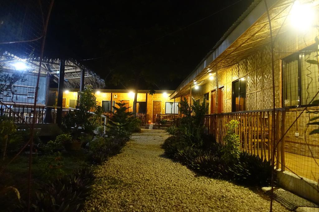 Inn New Village 2*