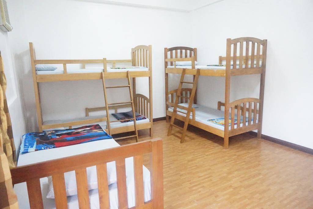Hostel E-Mo Dormitory Cebu