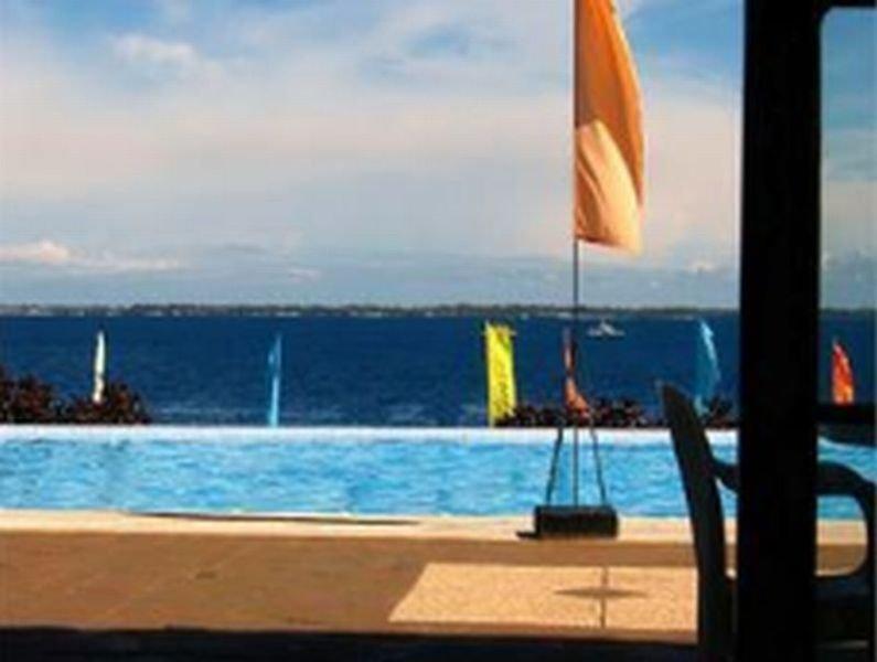 Vista Mar And Country Club Resort