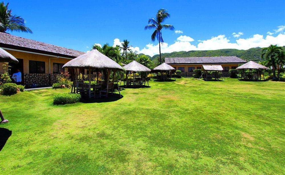 Parrot Paradise Resort Boljoon