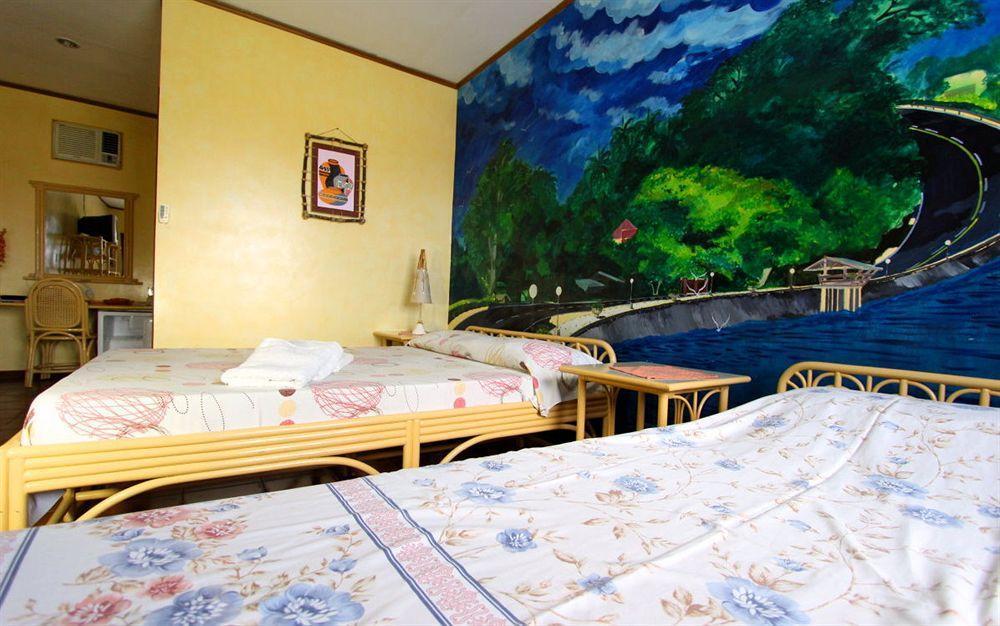 Resort Parrot Paradise Boljoon