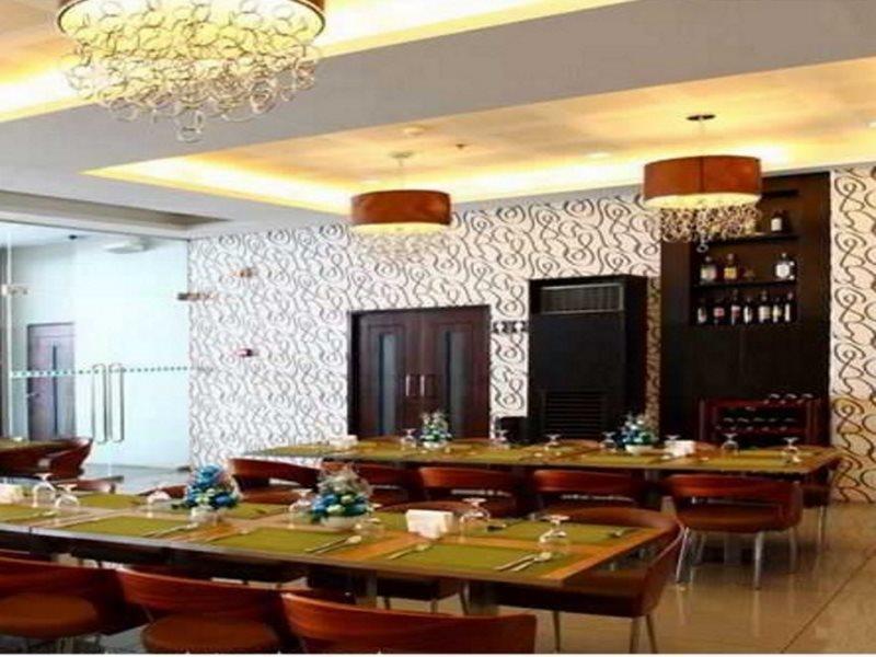 Hotel Diamond And Residences 3*
