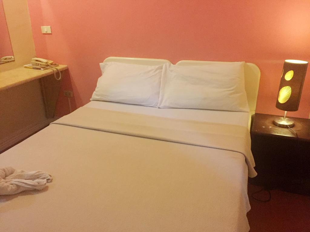 Hotel Park Hill Lapu-Lapu City