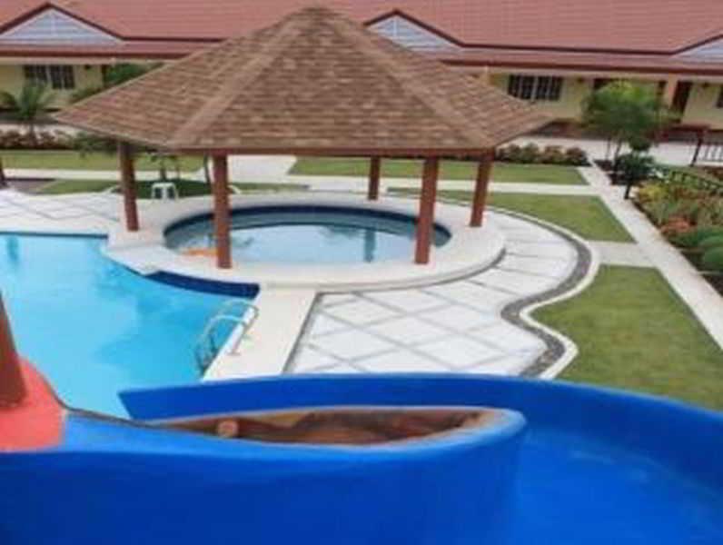 Hotel Hagnaya And Restaurant