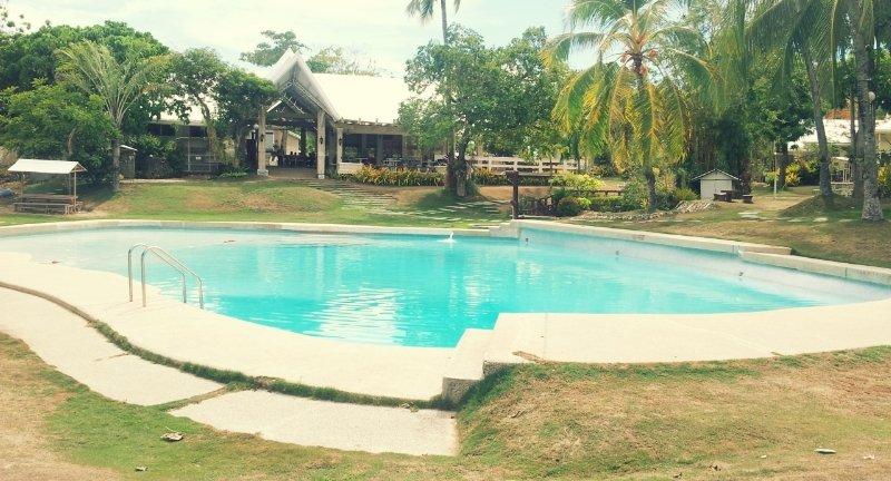 Ogtong Cave Hotel Santa Fe (Cebu)