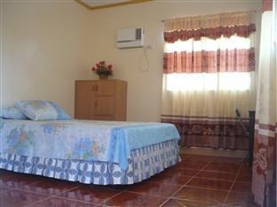 Apartment Malonzo House Oslob