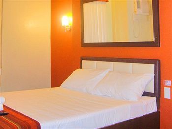 Hotel Express Mabolo 3*
