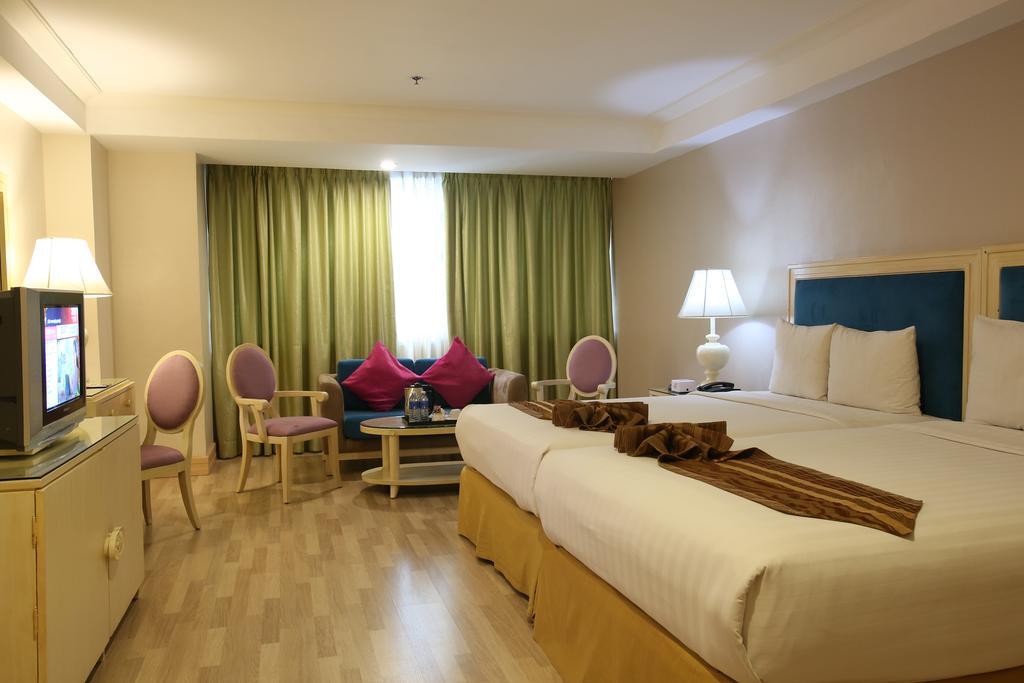 Crown Regency & Towers Cebu