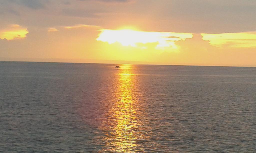Guest house Sunset Vista Sea Front