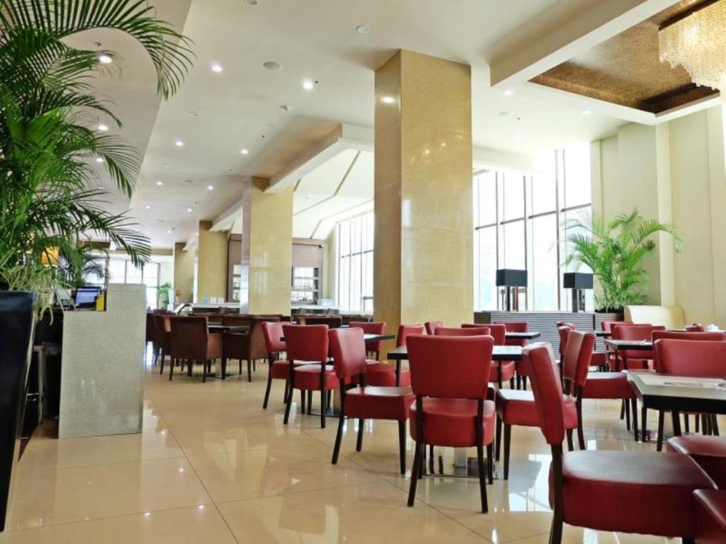 Mandarin Plaza Hotel Cebu