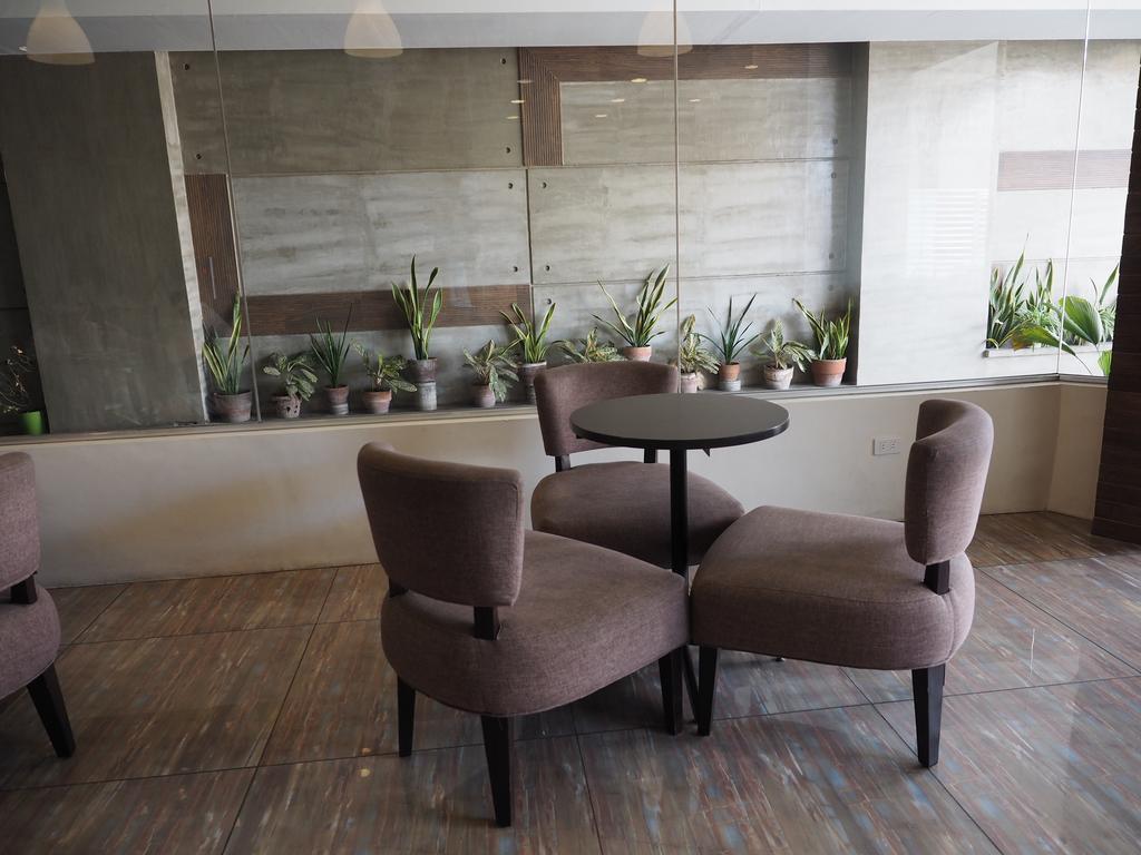 R Mabolo Hotel 3*