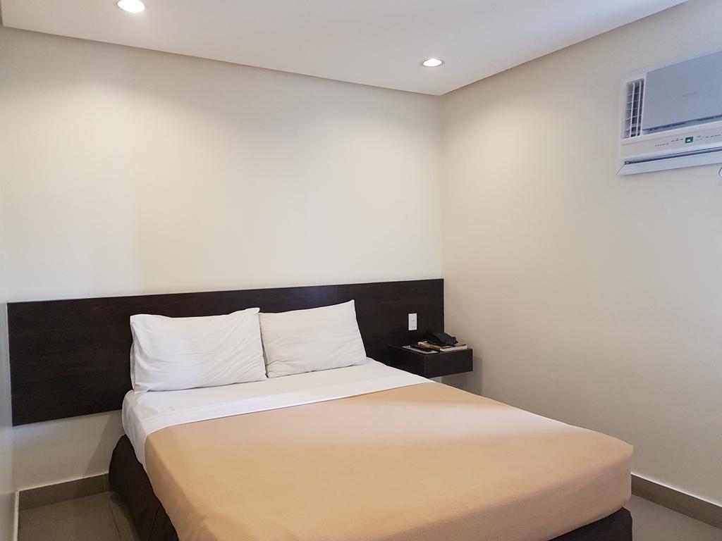 R Mabolo Hotel Cebu