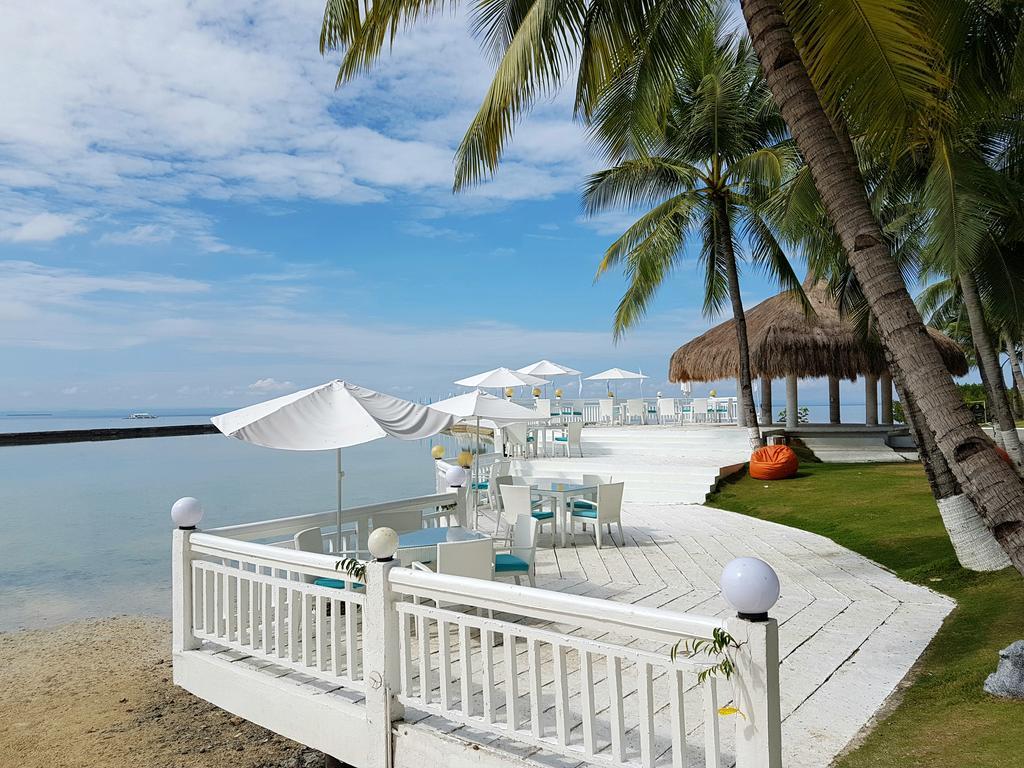 Pacific Cebu Resort 3*