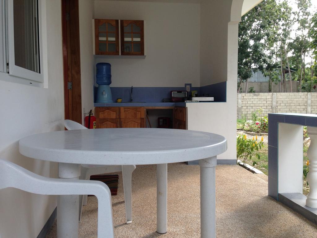 Apartment Mangoes Place