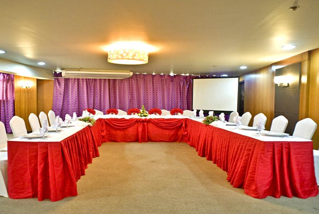 Goldberry & Mactan 3*