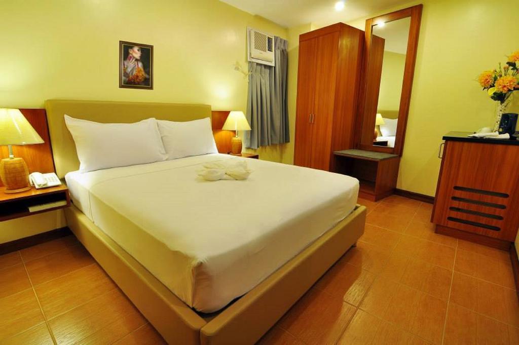 Hotel The Well 2*