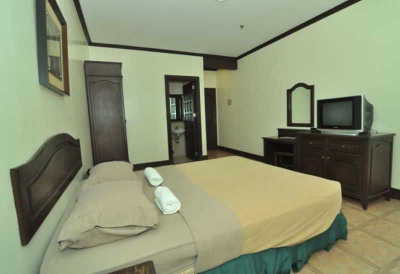 Ace Penzionne 3* Cebu