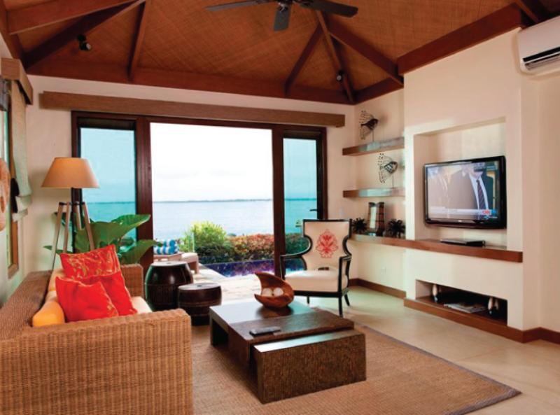 Crimson And - Mactan Island, Cebu 5*