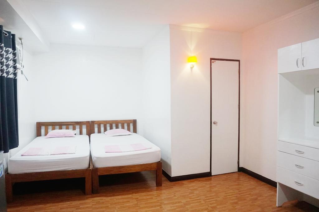 E-Mo Dormitory