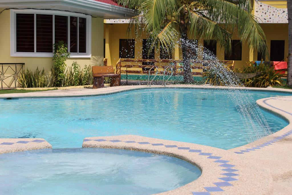Lagnason's Place * Oslob